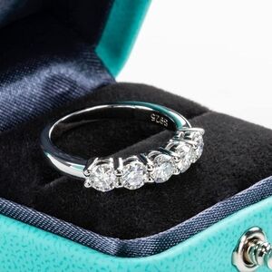 CERTIFIED 18k White Gold 1.50cttw Diamond Ring Engagement Moissanite 925 Wedding